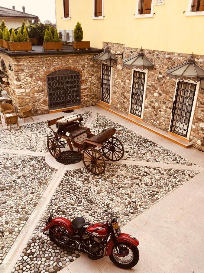 Antica Dimora Corte Impero อัฟฟี ภายนอก รูปภาพ